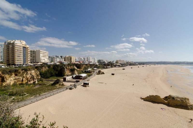 Rocha Tower By Beach Rentals 外观 照片
